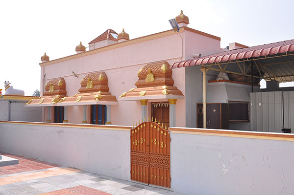 Vaageesar-Bhavanam---Temple-Office
